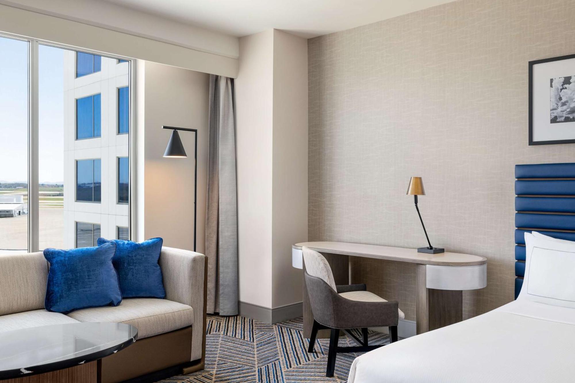 Hilton Bna Nashville Airport Terminal エクステリア 写真